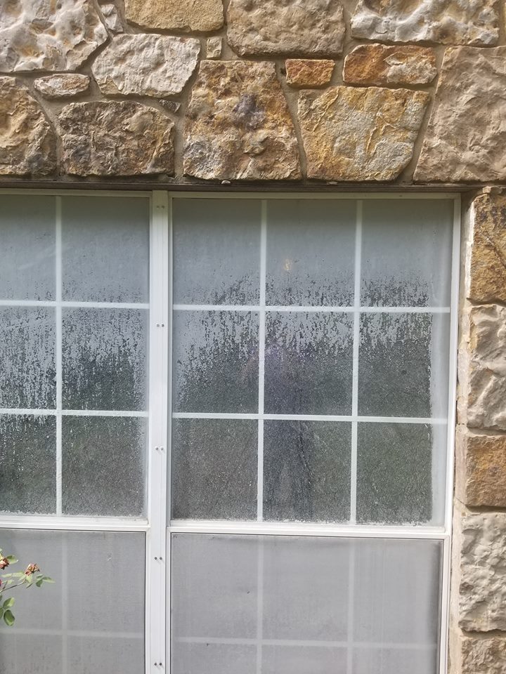 Tips & Techniques for Cleaning Your Home Windows  